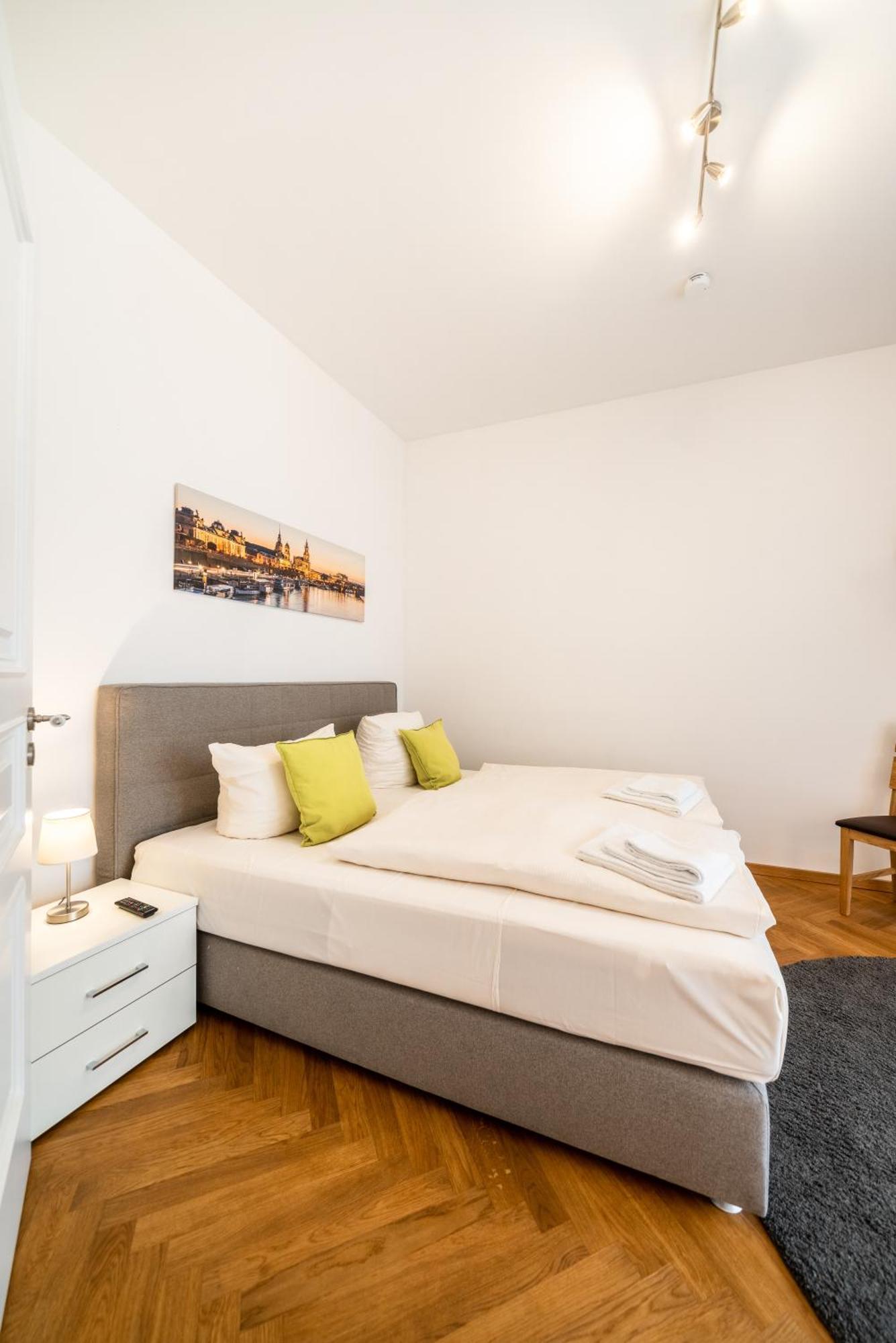 Familienapartment An Der Frauenkirche Dresden Buitenkant foto